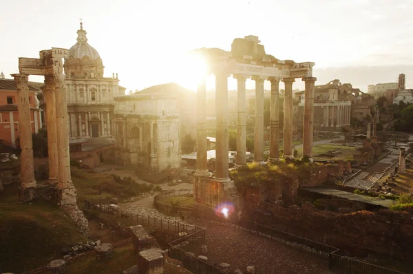 Foro Romano durante el amanecer —  Fotos de Stock