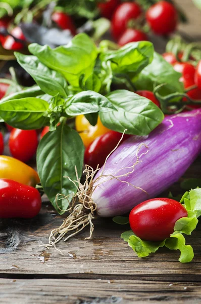 Ingredients for vegan salad — Stock Photo, Image