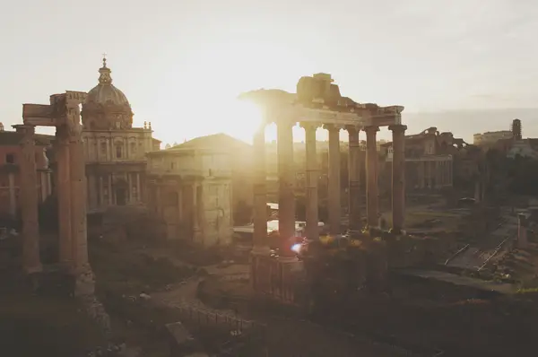 Foro Romano durante el amanecer —  Fotos de Stock