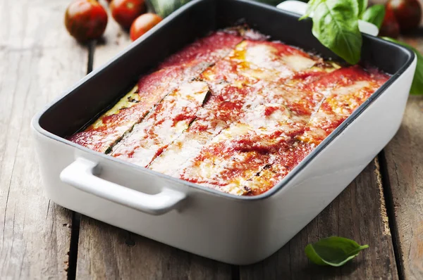 Olasz parmigiana cukkínivel — Stock Fotó