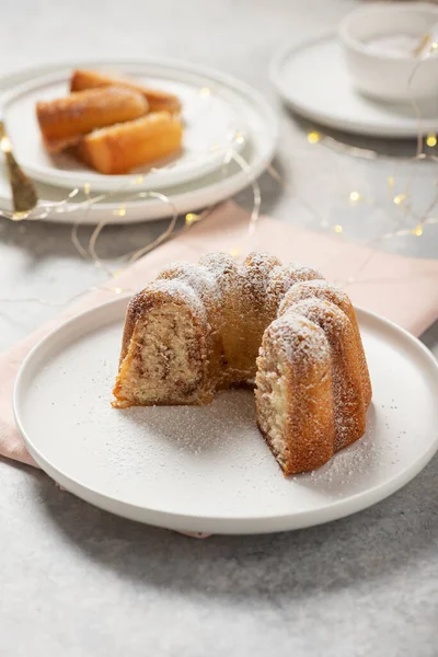 Homemade Sweet Bundt Cake Powdered Sugar Selective Focus Image — Stock Photo, Image
