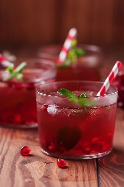 Delicious pomegranate cocktail — Stock Photo, Image