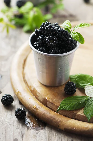 Sweet fresh blackberries — Stock Photo, Image