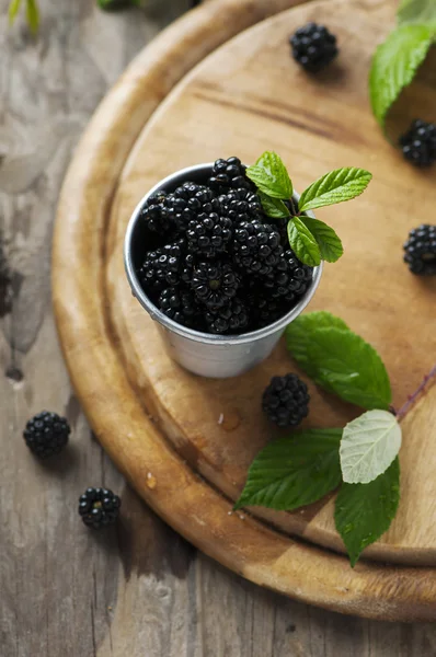 Sweet fresh blackberries — Stock Photo, Image