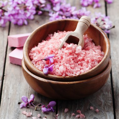 Spa konsept pembe tuz ile