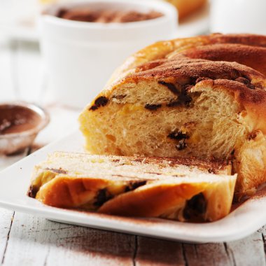 Çikolatalı ev yapımı kek.