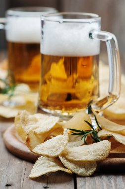 cips ve bira ile sağlıksız yaşam