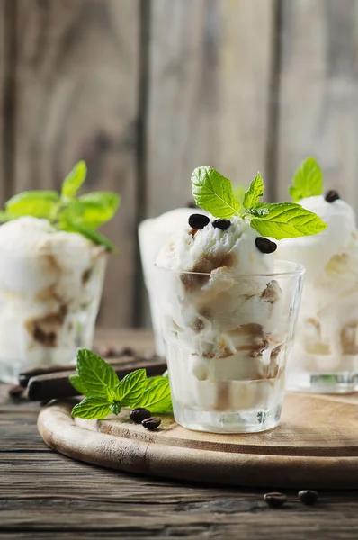 Coffee ice cream with coffee and mint