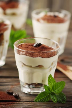 tiramisu kurabiye ve kahve ile