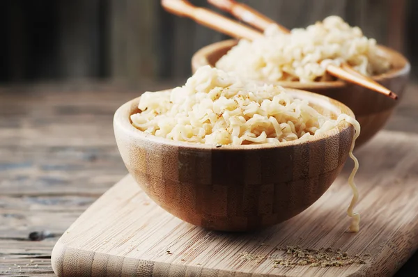 Macarrão asiático fast food — Fotografia de Stock