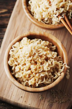 Asya lokanta erişte