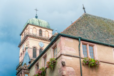 Alsace, Fransa eski ortaçağ Kilisesi