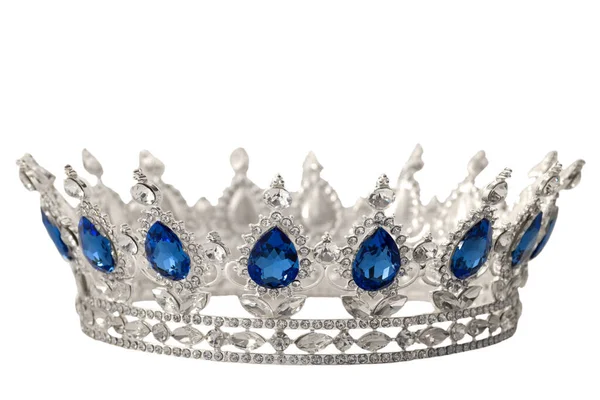 选美比赛的获奖者 婚礼上的新娘饰品 女王的王冠 头戴银冠 镶嵌着水晶 镶嵌着钻石和蓝宝石 镶嵌在剪切线上 — 图库照片