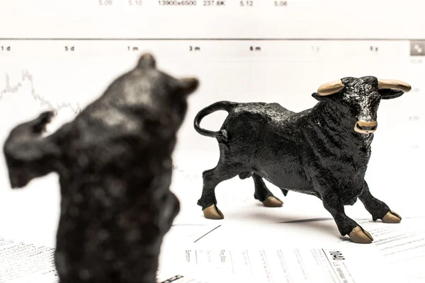 Bull Vs φέρουν έννοια χρηματιστηριακή αγορά — Φωτογραφία Αρχείου