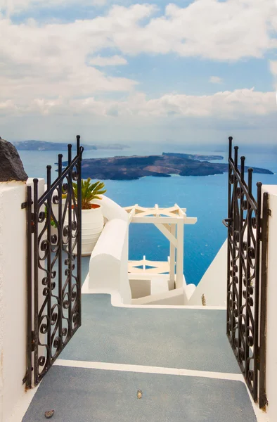 Vista de la caldera del volcán con escaleras, Santorini — Foto de Stock