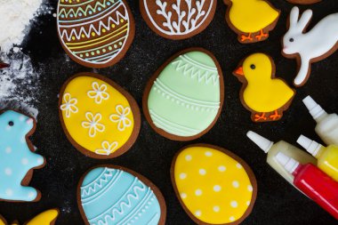 Paskalya Kurabiye Pişirme