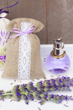 Lavanta çiçekleri spa