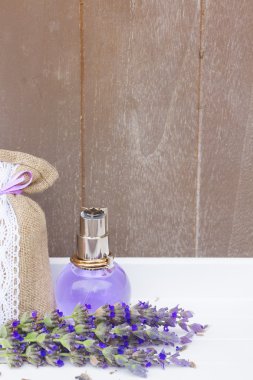 Lavanta çiçekleri spa