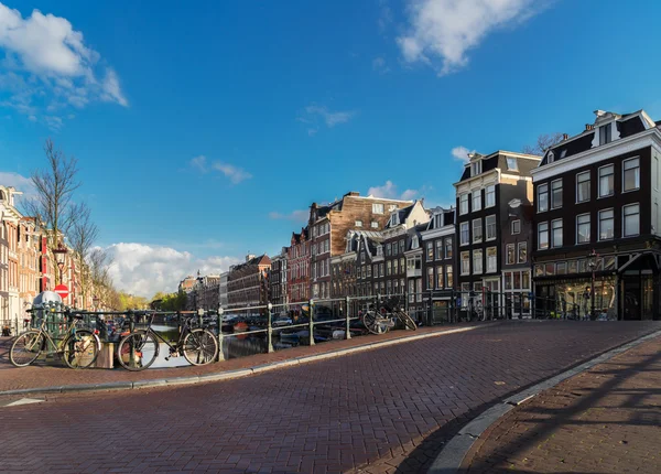 Casas de Amstardam, Países Baixos — Fotografia de Stock
