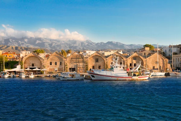 Haven van chania, Kreta, Griekenland — Stockfoto