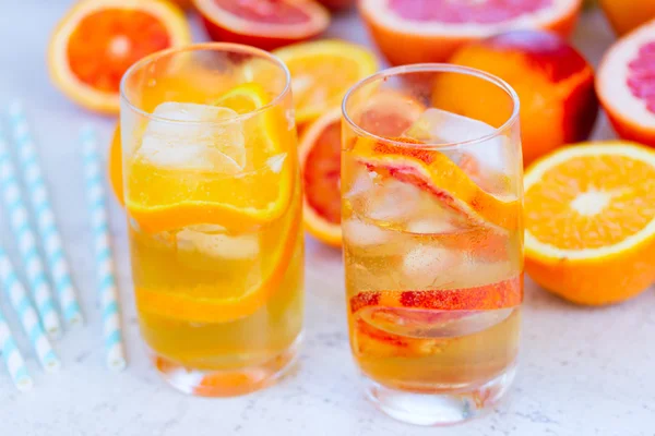 Zomercitrusdrank — Stockfoto