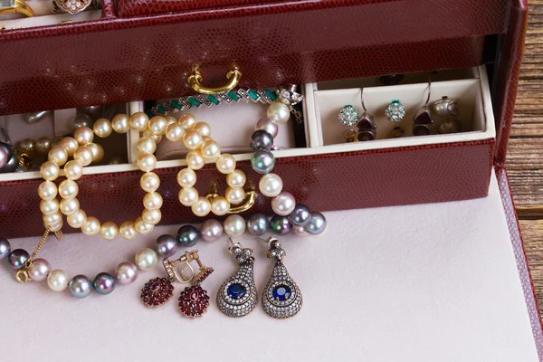 Jewellery in box — Stock Photo, Image
