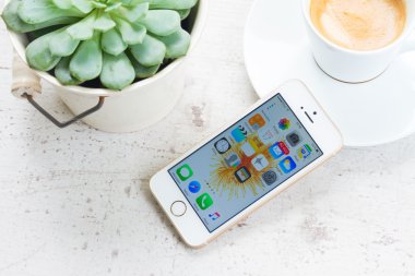 Yeni Iphone 5 Se
