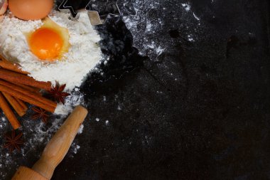 siyah fırın malzemeleri