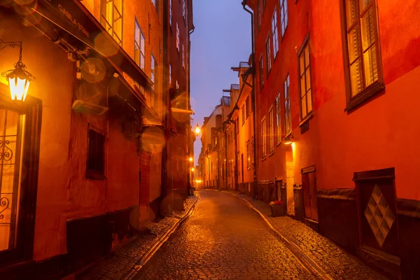 Гамла Стэн ночью, Стокгольм — стоковое фото