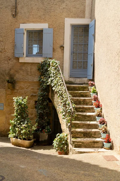 Gyönyörű régi város Provence — Stock Fotó