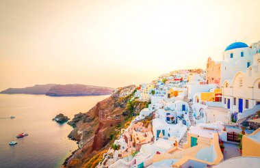 Yunanistan 'ın Santorini adası hakkında güzel detaylar