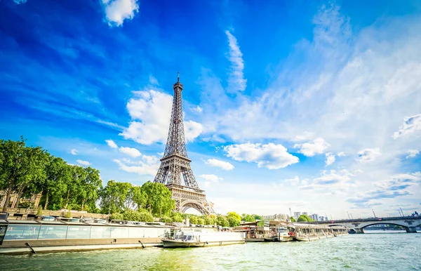 Brücke von Alexandre III, Paris, Frankreich — Stockfoto