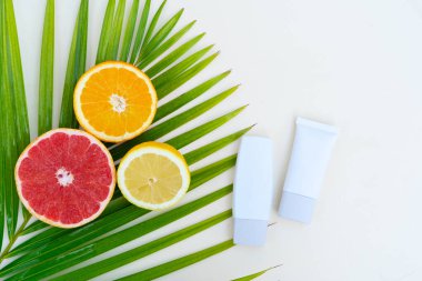 Citrus meyveli C vitamini serumu yağlı güzellik bakımı