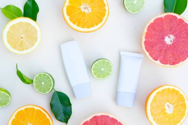 Citrus meyveli C vitamini serumu yağlı güzellik bakımı