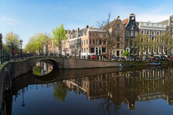 Casas de Amsterdam, Países Bajos — Foto de Stock