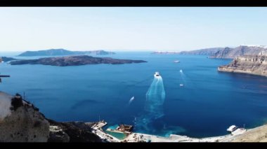 Santorini Adası ve Aegan Denizi