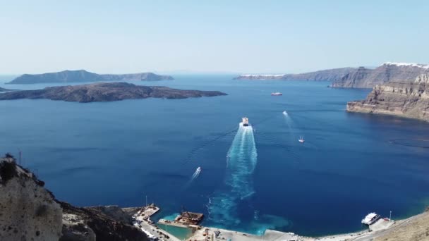 Santorini ön och Egeiska havet — Stockvideo