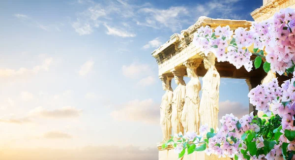 Templo de Erechtheion en la Acrópolis de Atenas — Foto de Stock