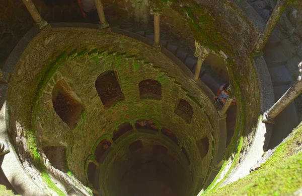 The Initiation well of Quinta da Regaleira in Sintra. — Stock Photo, Image