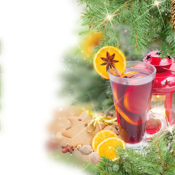 Christma mulled wine with fir tree — Stock Photo, Image