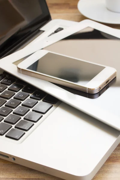 Modern computer devices — Stock Photo, Image