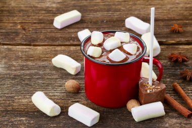 Bir fincan sıcak çikolata.