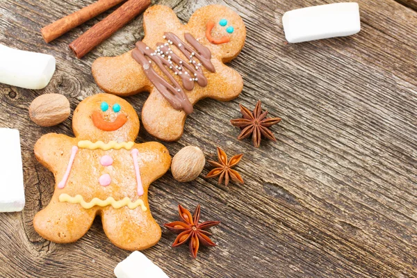 Pepparkakor män på nära håll — Stockfoto