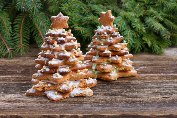 Pão de gengibre árvore de Natal — Fotografia de Stock