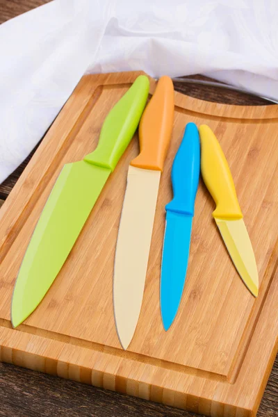 Барвисті ножів — стокове фото