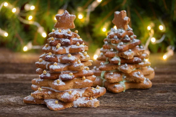 Pão de gengibre árvore de Natal — Fotografia de Stock