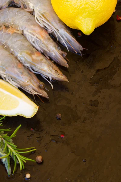 Raw prawns — Stock Photo, Image