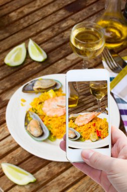 paella fotoğrafı yapma