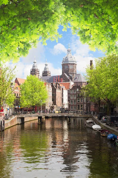 Kyrkan av st nicholas, amsterdam — Stockfoto