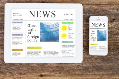 modern computer devices with news site